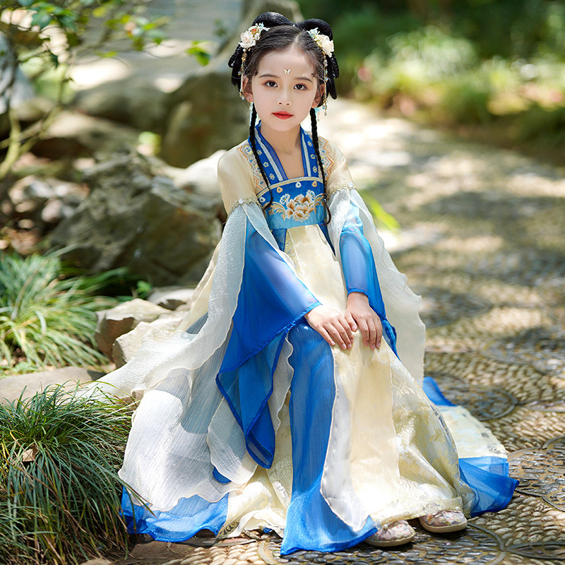 Photography Year - Chińskie tradycyjne dziewczyny sukienka Hanfu wróżka